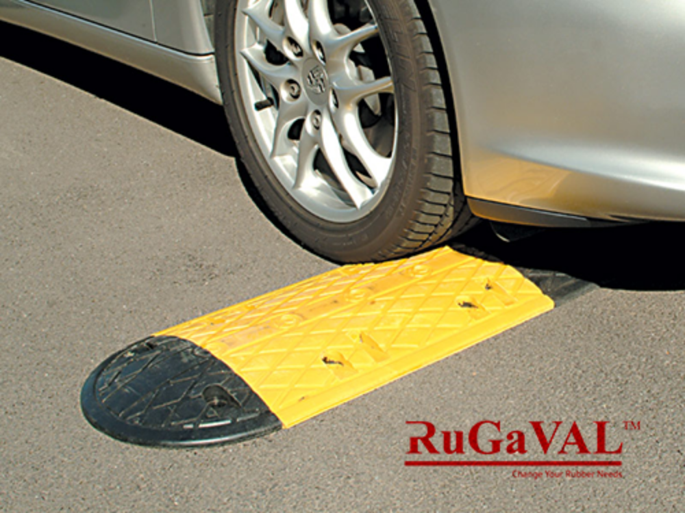 500mm x 350mm x 50mm thick Road Hump | Premium Grade Rubber Road Hump | Flexible Not Easy Break Hump | Traffic Control Rubber Speed Stop | Cap Eye Road Hump Semenyih