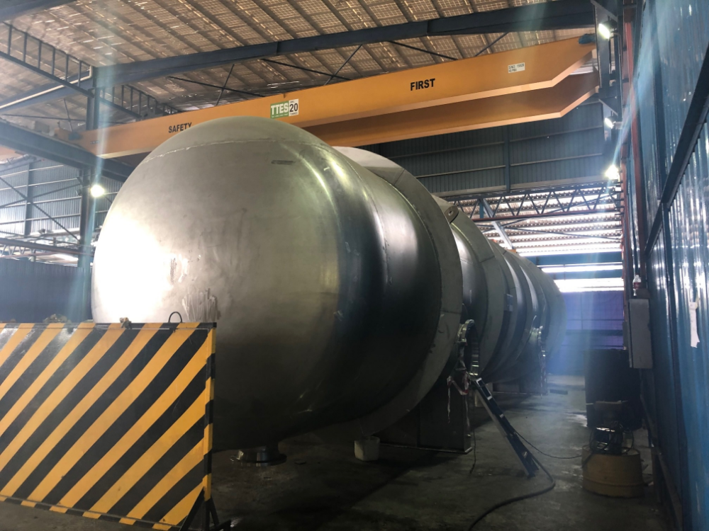 Oil & Gas Tank