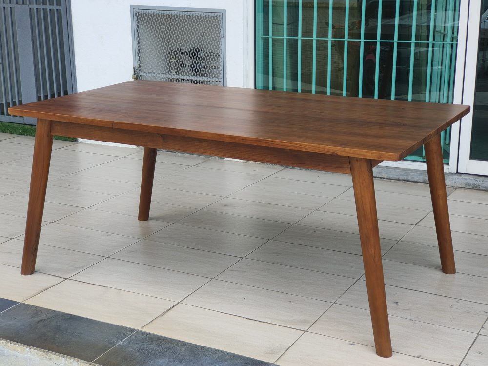 Solid Teak Wood Dining Table (Model: MRDT-211)