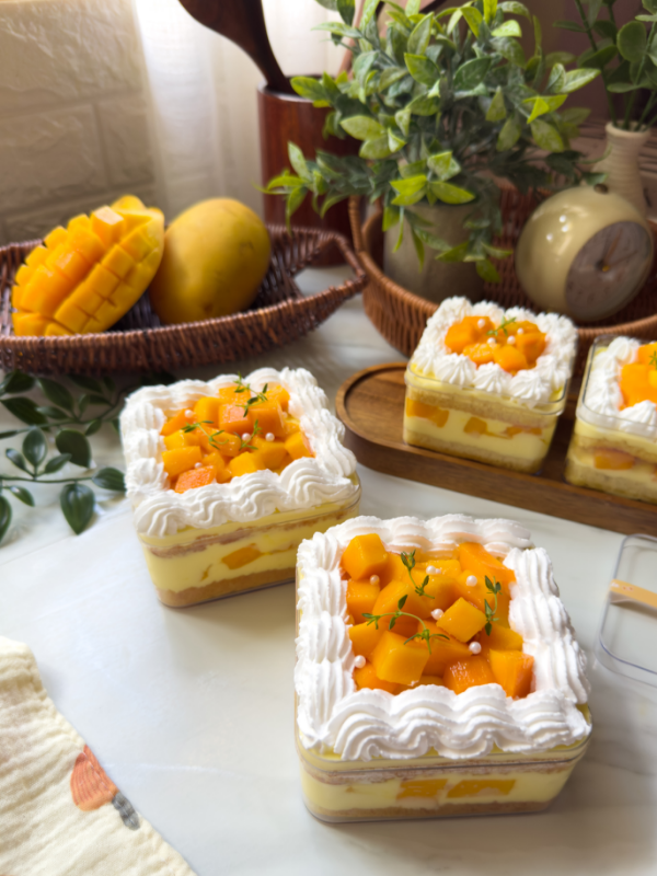 MANGO CAKE BOX