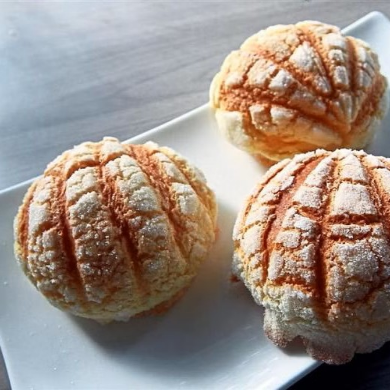 SEA SALT CRISPY MANGO BUN 